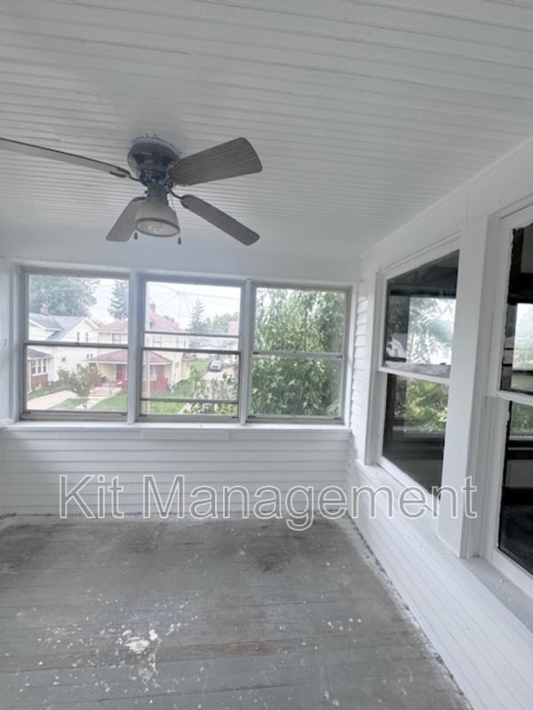 Foto del edificio - 4158 Commonwealth Ave