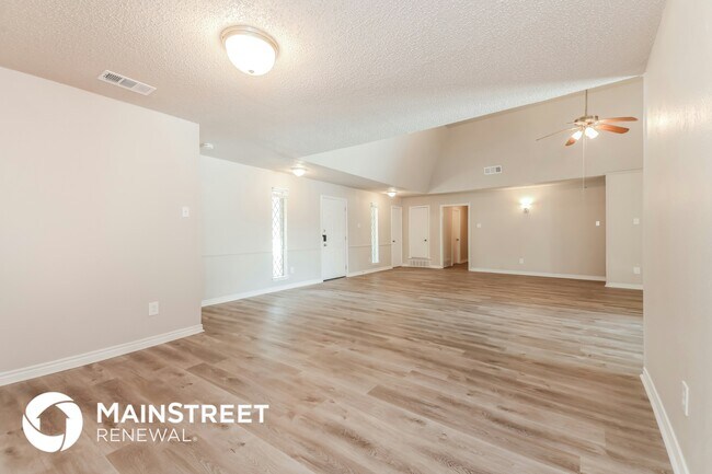 Foto del edificio - 3405 Valley View Ln