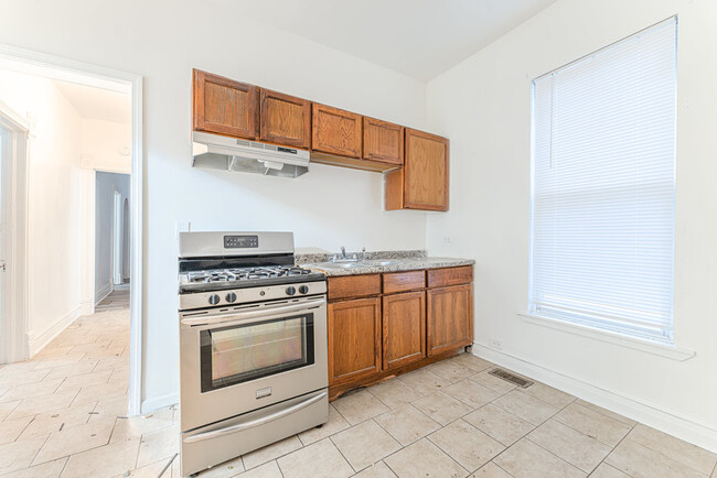 Building Photo - 5634 S Morgan St