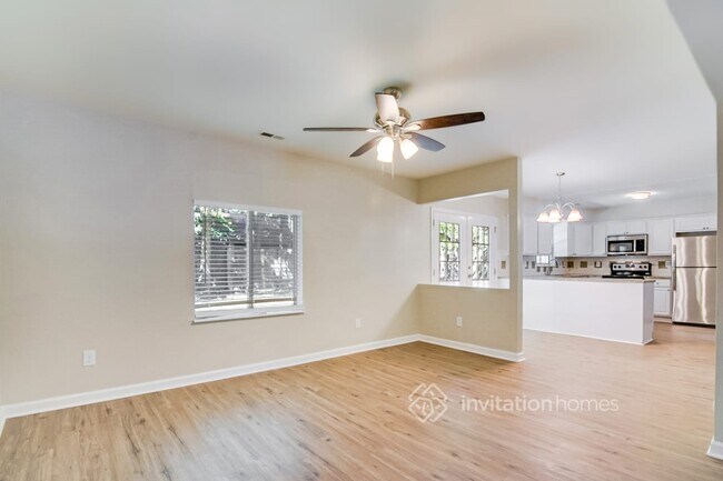 Building Photo - 2508 Torbay Ct