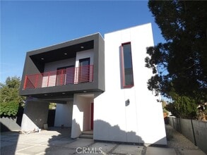 Building Photo - 6034 Craner Ave