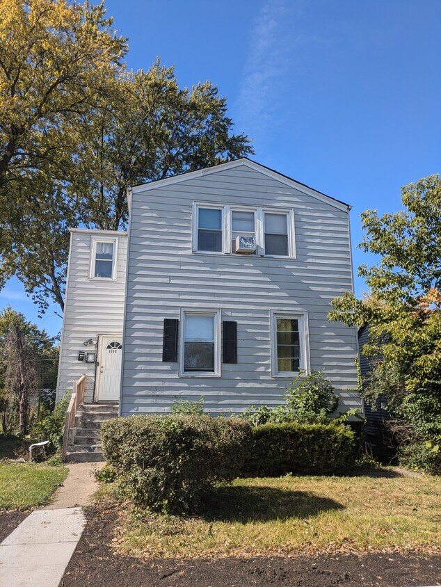 Primary Photo - 1112 Hartrey Ave