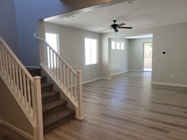Building Photo - Beautiful Pardee 4 bedroom home!
