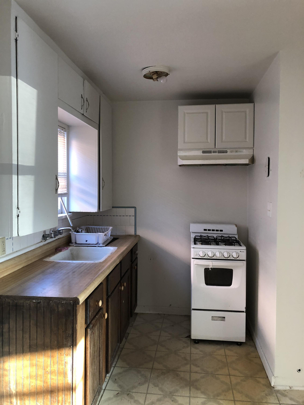 Building Photo - 805 3rd St