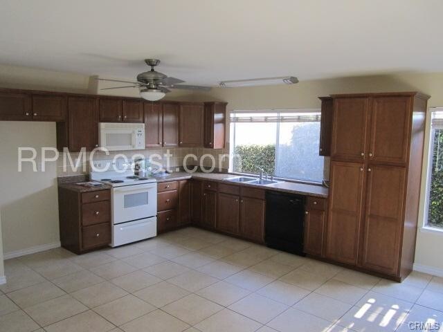 Building Photo - College Park community of Irvine 3 bed 2 bath