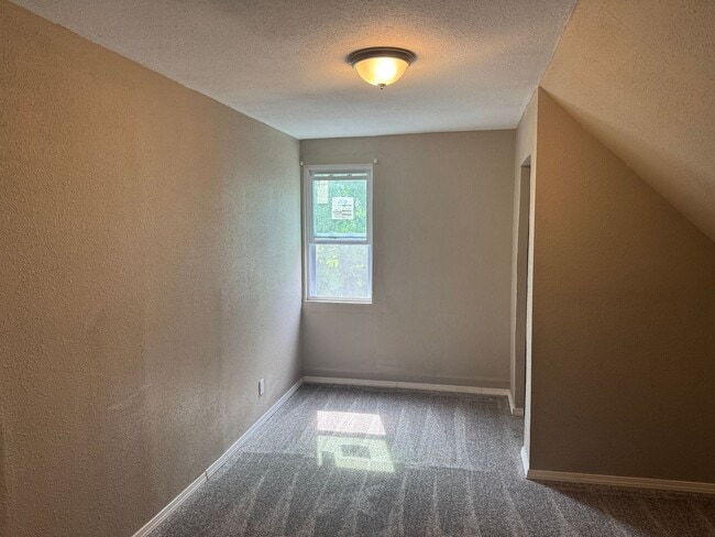 Foto del edificio - 2634 N 24th Pl