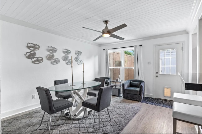 Building Photo - 13340 Kit Ln