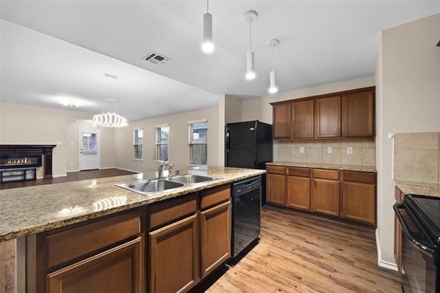 Foto del edificio - 1813 Arbordale Way