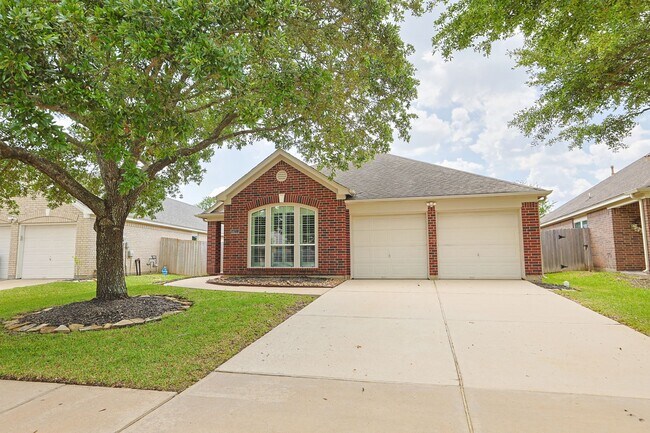 Building Photo - 14211 Pinefrost Ln