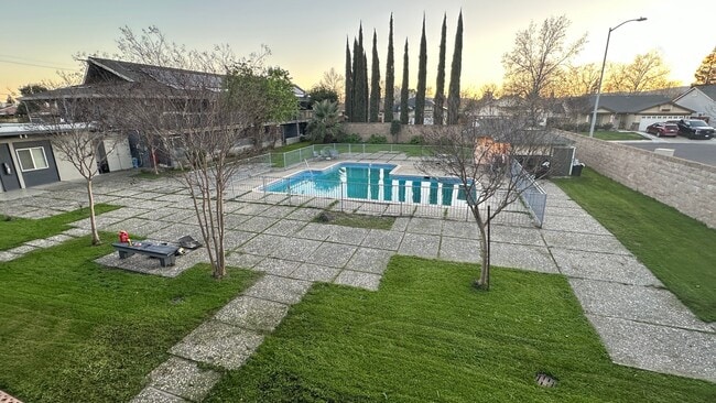 Foto del edificio - Heritage Apartments