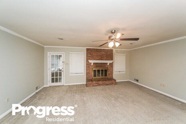 Building Photo - 7826 Winward Ln