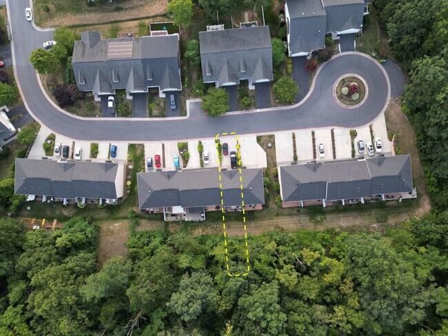 Foto del edificio - Townhouse for Rent in Spring Oaks!