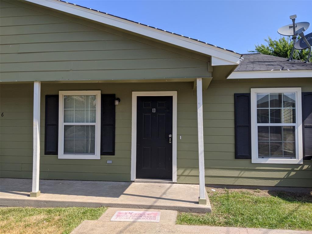 Foto principal - 134 S Bend Ct