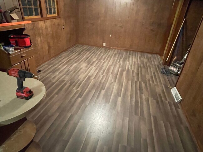 Dining area - 46 Morris Ave
