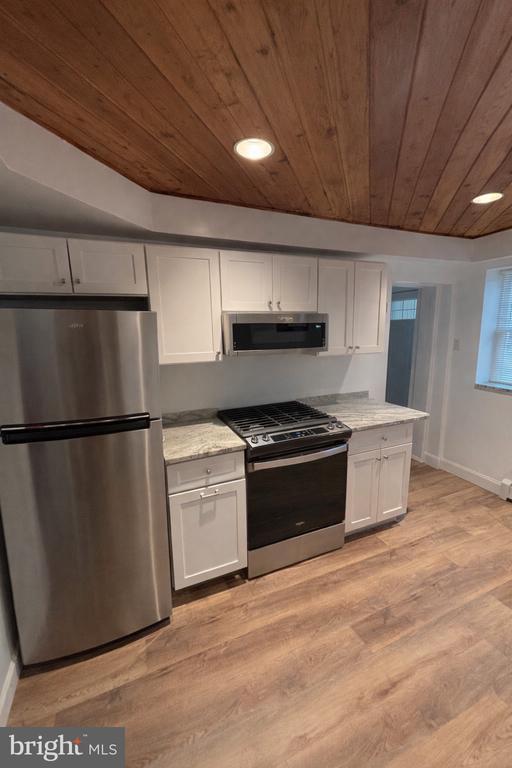 Building Photo - 1315 E Ridge Pike