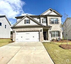 Building Photo - 4579 Silver Oak Dr