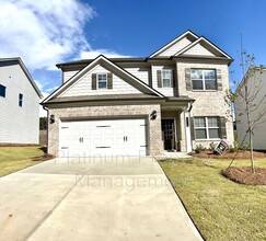 Building Photo - 4579 Silver Oak Dr