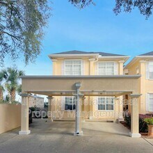 Building Photo - 420 Oak Harbour Ln