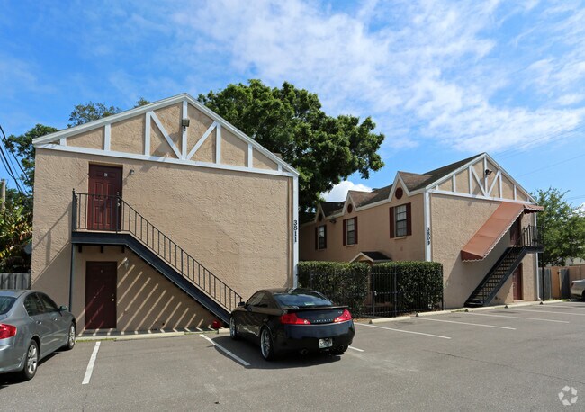 Foto del edificio - 3809-3811 W Platt St
