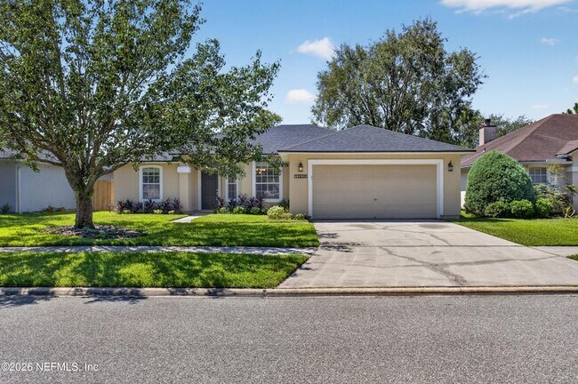 Foto del edificio - 12838 Chets Creek Dr N