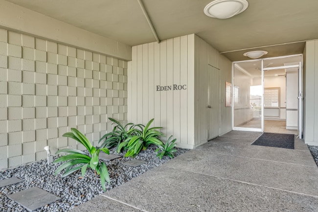 Building Photo - 232 Eden Roc Dr