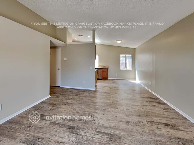 Foto del edificio - 23562 Ashwood Ave
