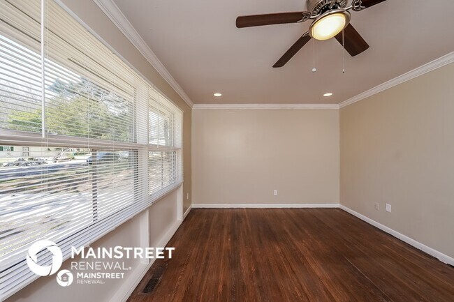 Foto del edificio - 9765 Virginianna Dr