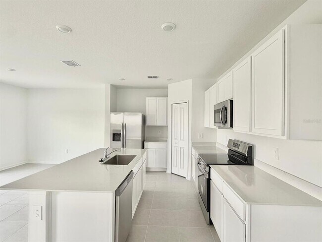 Foto del edificio - 3627 Hardman Dr