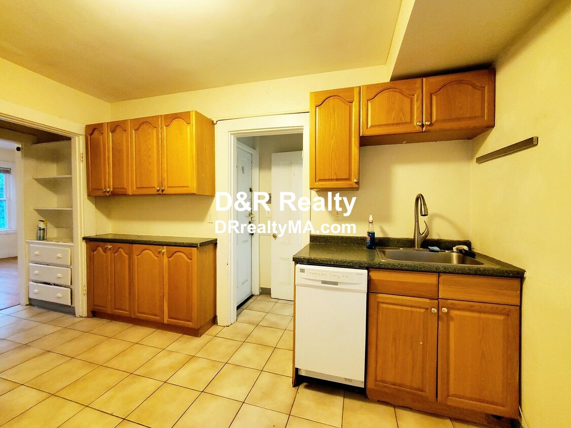 17 Bay St Unit 3R, Cambridge, MA 02139 Apartments in Cambridge, MA