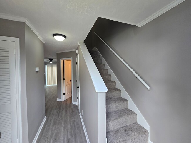 Foto del edificio - 50% OFF MOVE-IN SPECIAL!!!!!!!!