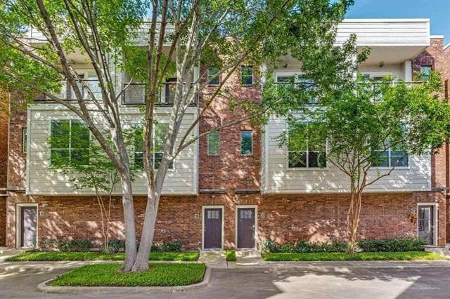 Foto del edificio - 4315 Holland Ave