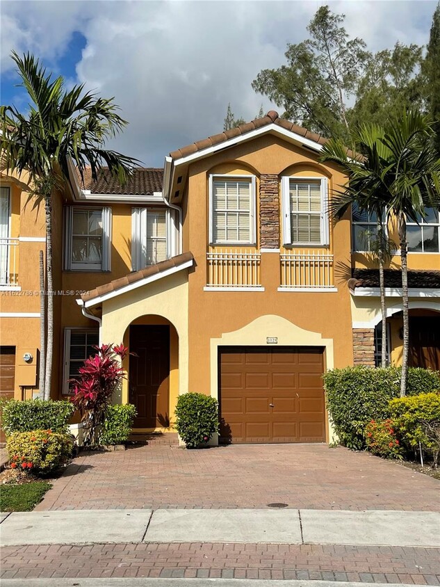 Primary Photo - 1028 NW 102 Pl