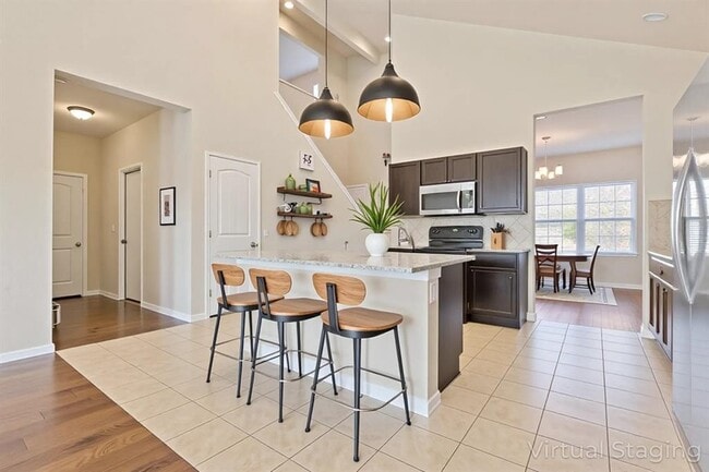 Building Photo - 5825 Roderick Dr