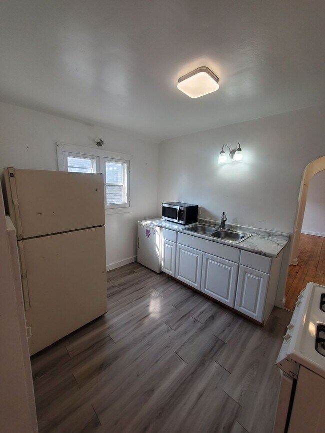 Foto del edificio - 3380 N 36th St