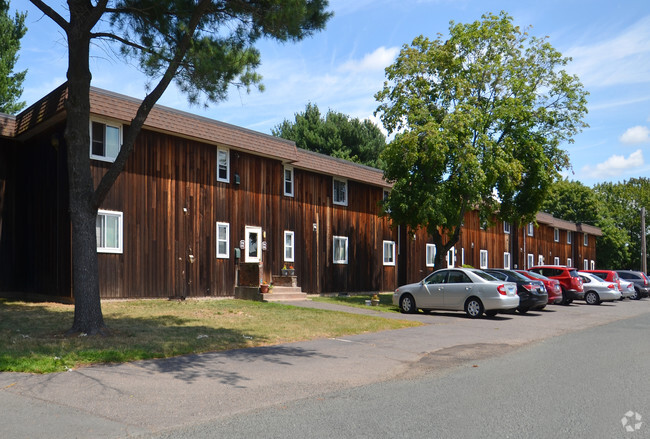 Building Photo - River Hollow Apartments