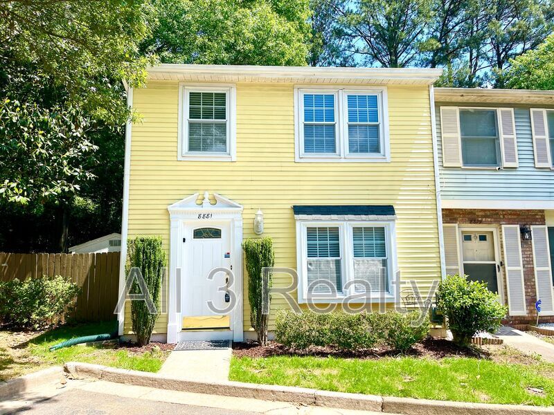 Primary Photo - 8881 Long Beach Cir