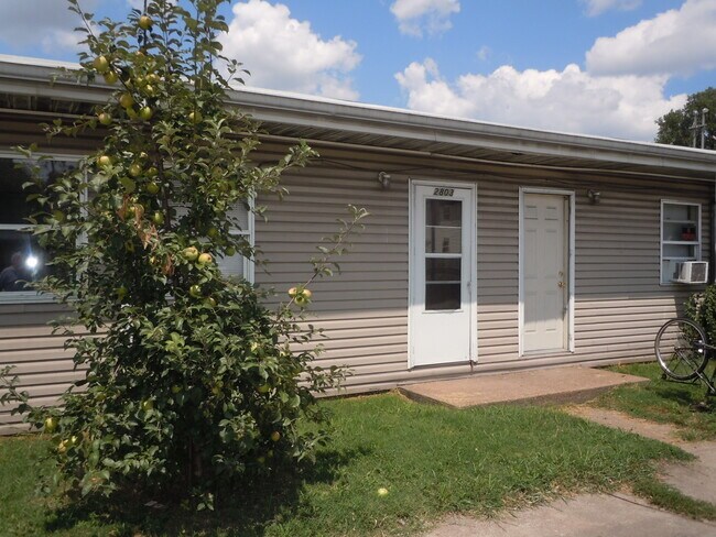 Building Photo - 2803 Herbert St