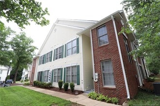 Building Photo - 2614 Kudrow Ln