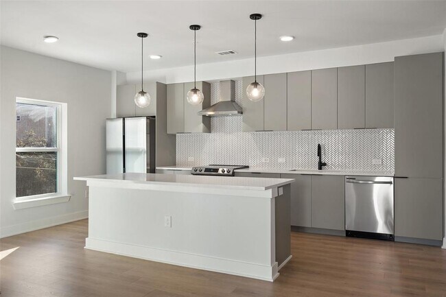 Foto del edificio - 2500 Longview St