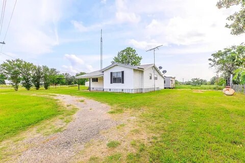 Building Photo - 730 FM 80
