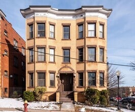 Building Photo - 14 Essex St