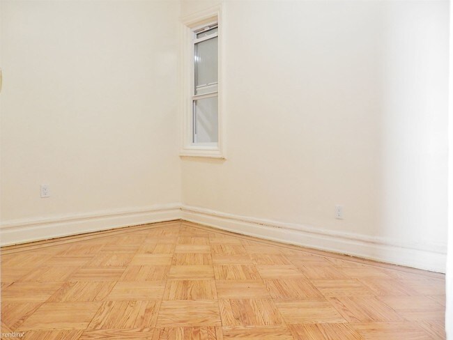 Foto del edificio - 894 Nostrand Ave