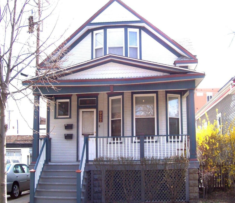 922 S Grove Ave Unit 1, Oak Park, IL 60304 Apartments in Oak Park, IL