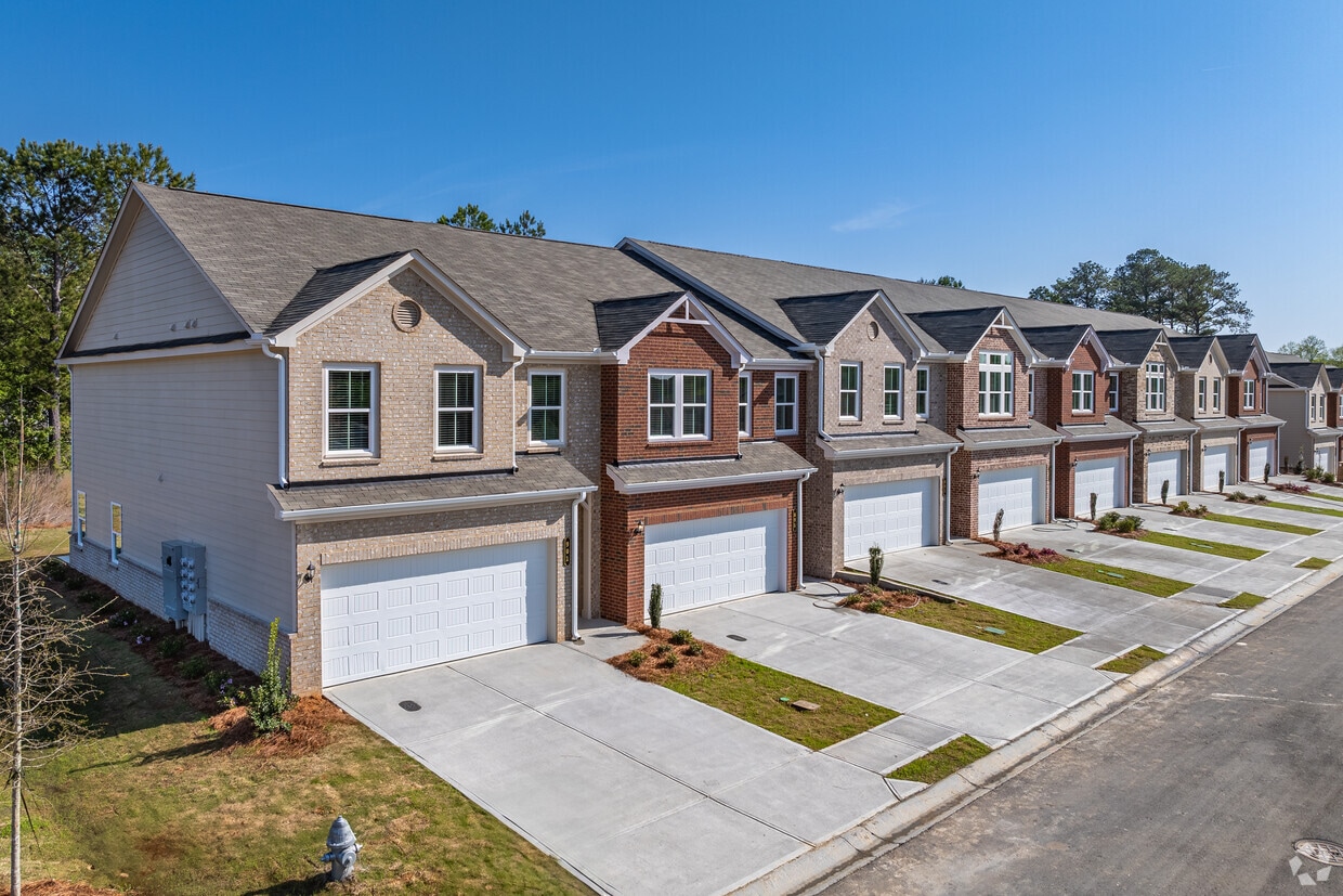 Primary Photo - Rosebud Place Rental Homes