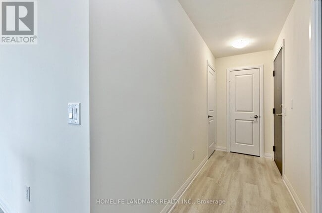 Building Photo - 3270 Sheppard Ave E