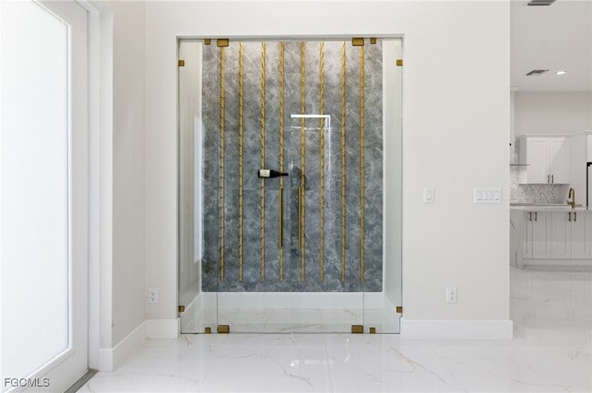 Foto del edificio - 11116 Palmetto Ridge Dr