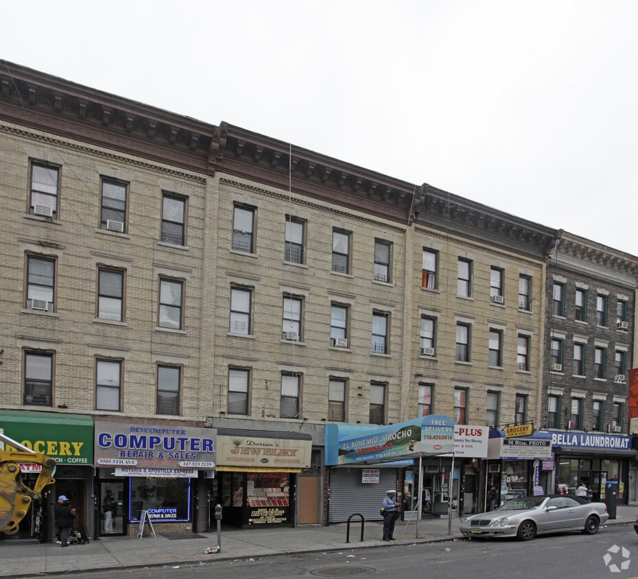 Primary Photo - 5507 5th Ave