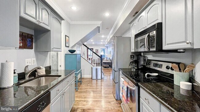 Foto del edificio - 1512 3rd St NW
