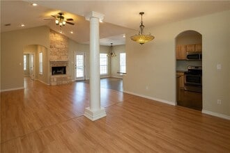 Building Photo - 412 Cargill Dr