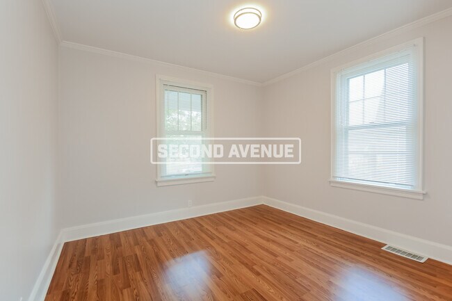 Foto del edificio - 3983 Lovell Ave